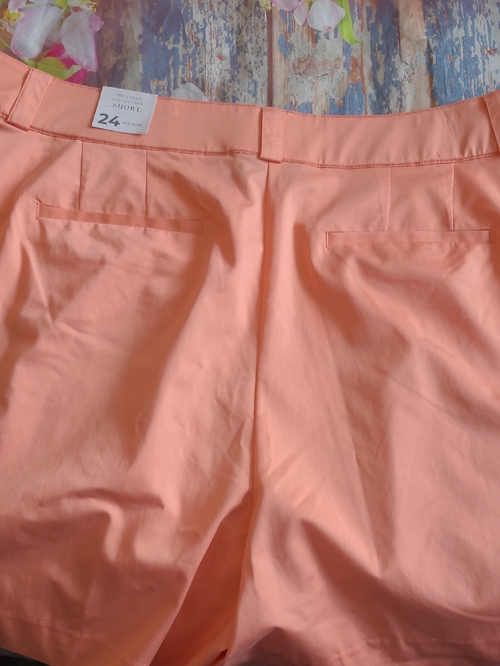 Lane Bryant sz‎ 24 Mid-Rise Shorts .. NWT - Picture 3 of 7